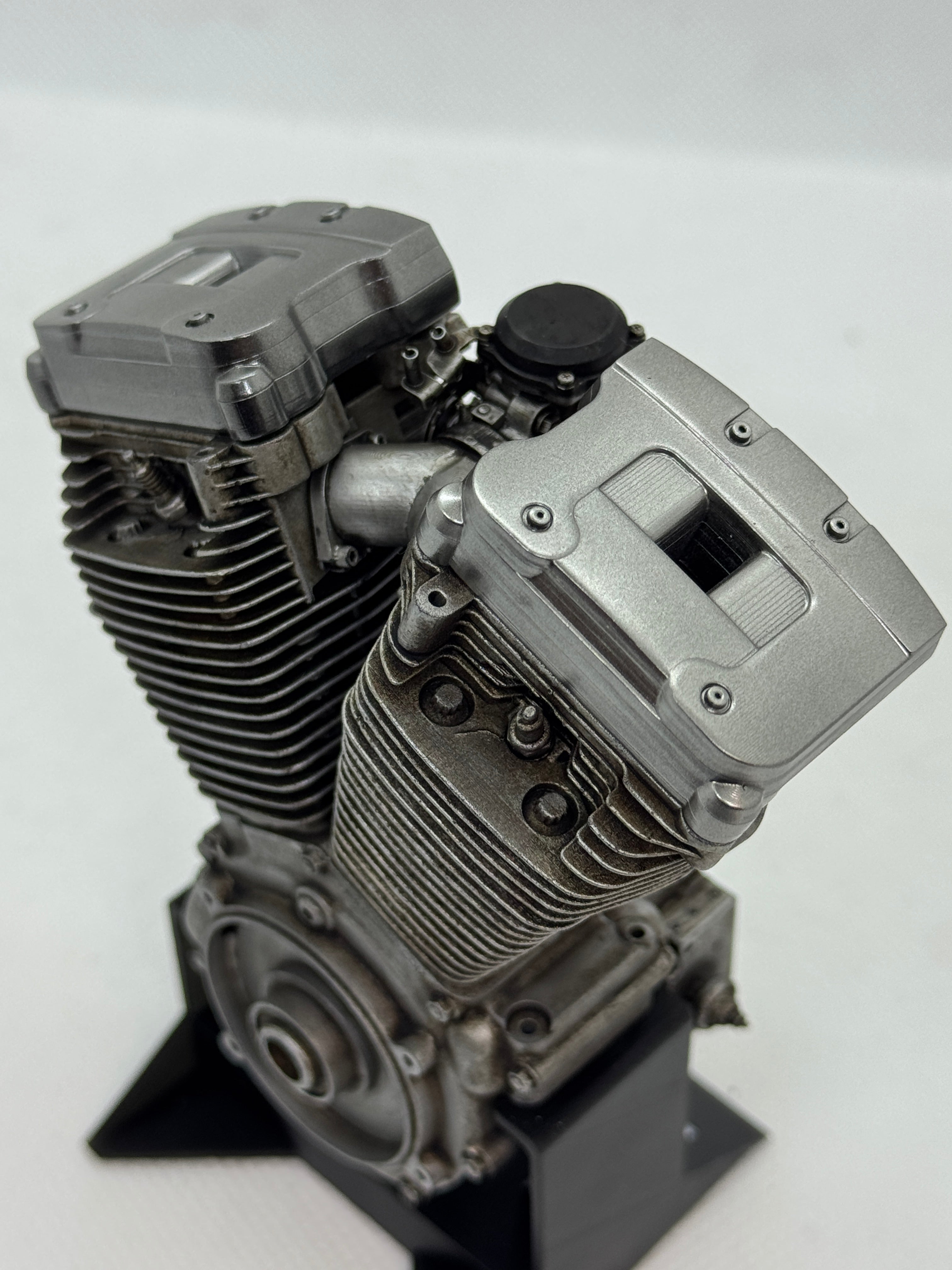 1/6スケール エボリューションエンジンモデル｜CVキャブ