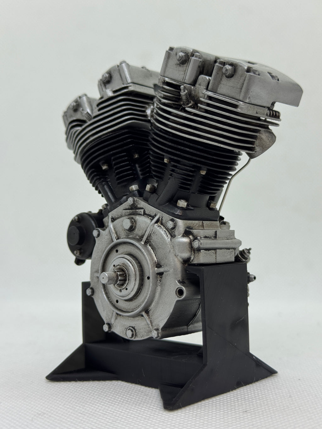 1/6 Scale Early Shovelhead Engine Model with Magneto