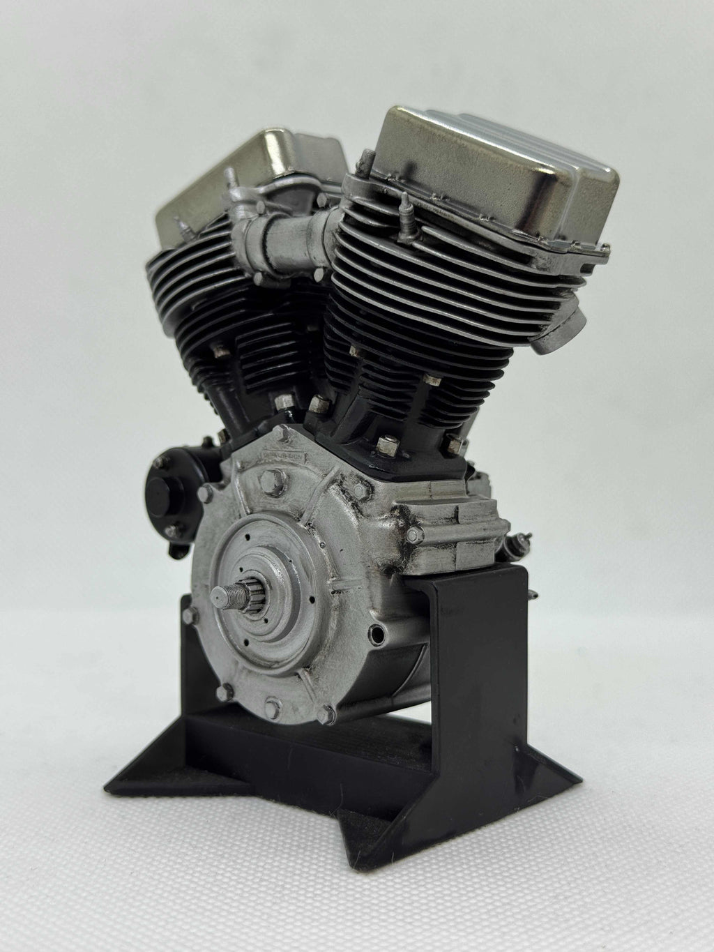 1/6スケール 1948〜1953年 パンヘッド エンジンモデル S&S Eキャブ仕様