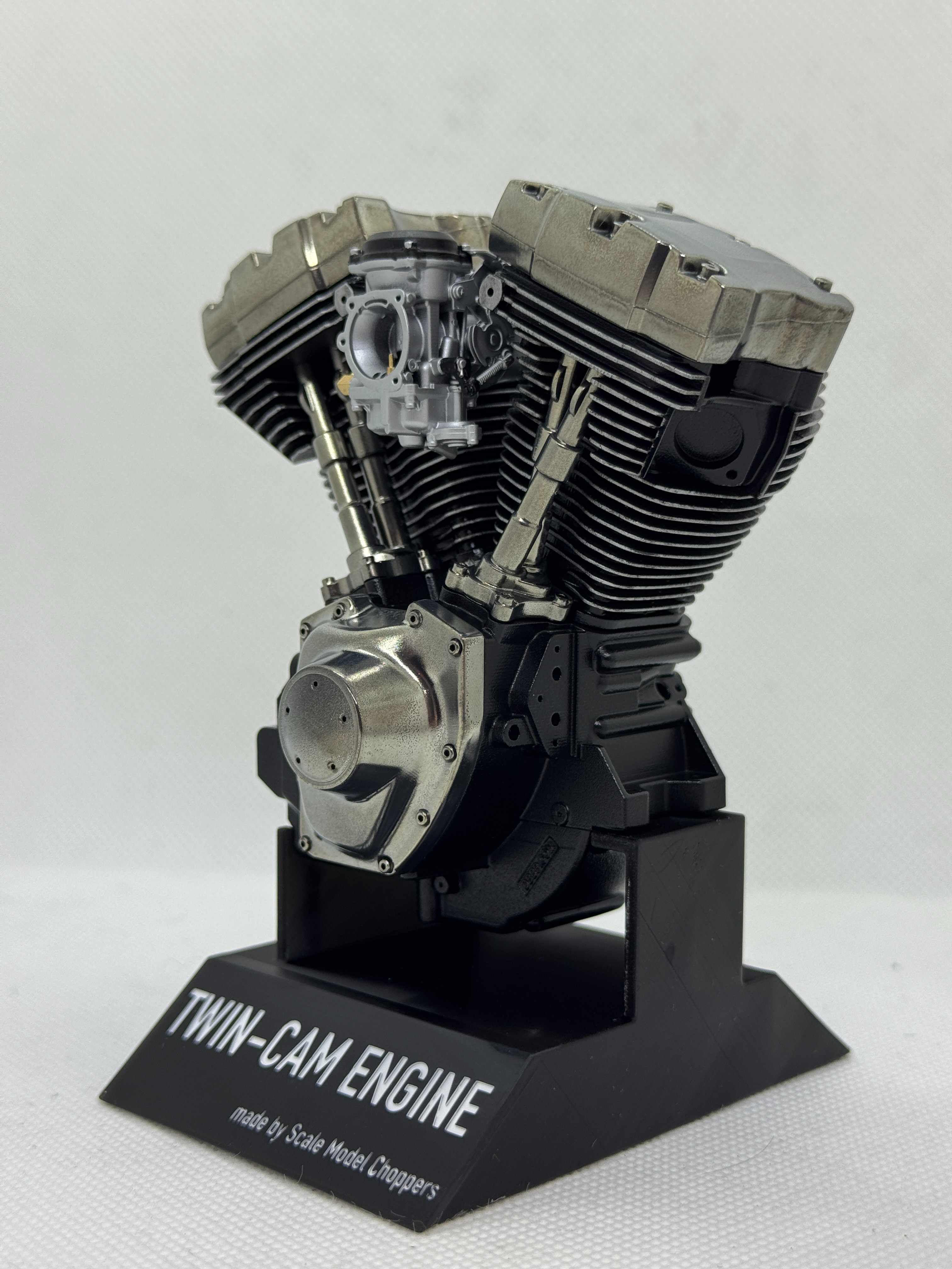 1/6スケール ツインカム88エンジンモデル Keihin CVキャブ仕様
