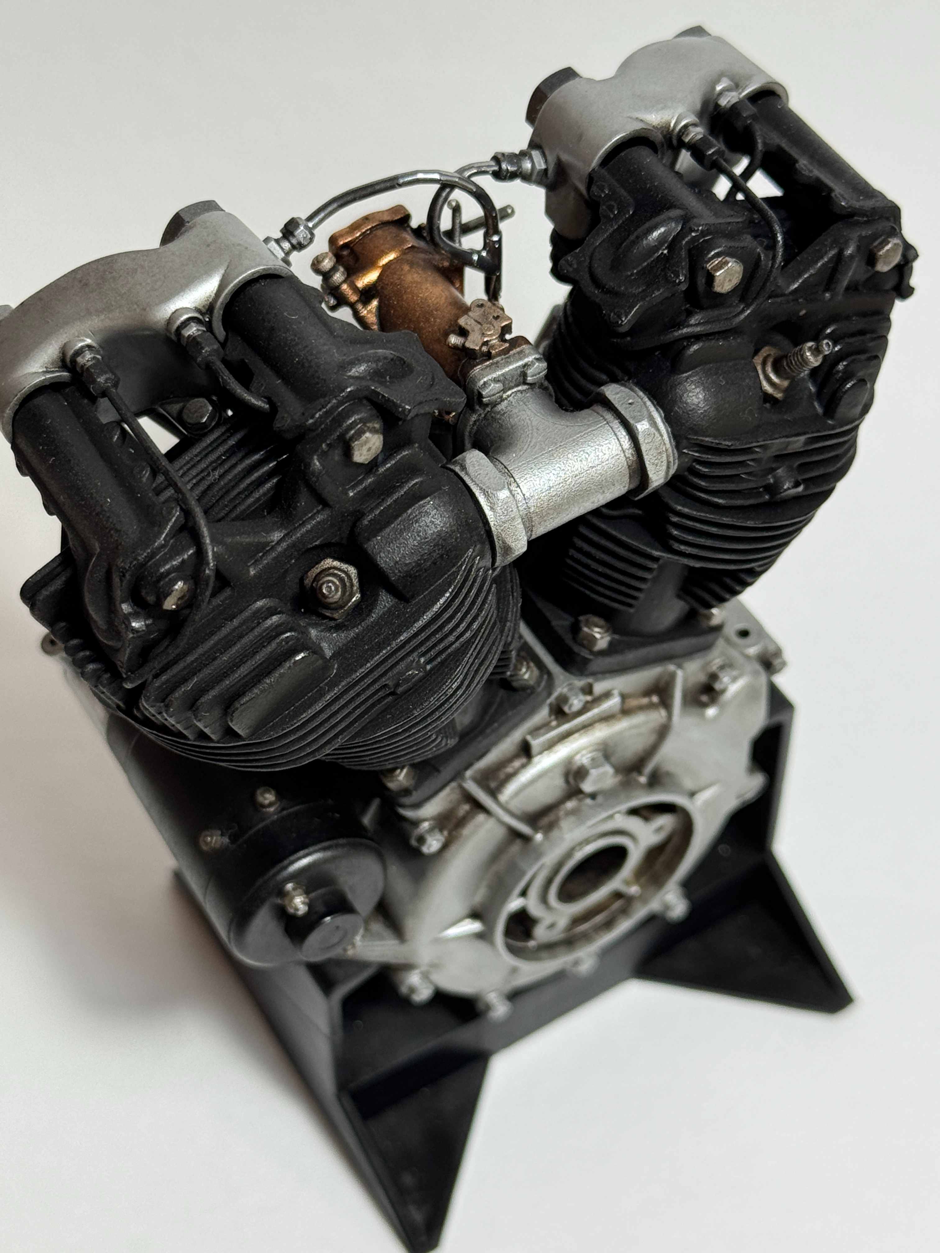 1/6スケール ナックルヘッドエンジン | 1936〜1947年式 OHV