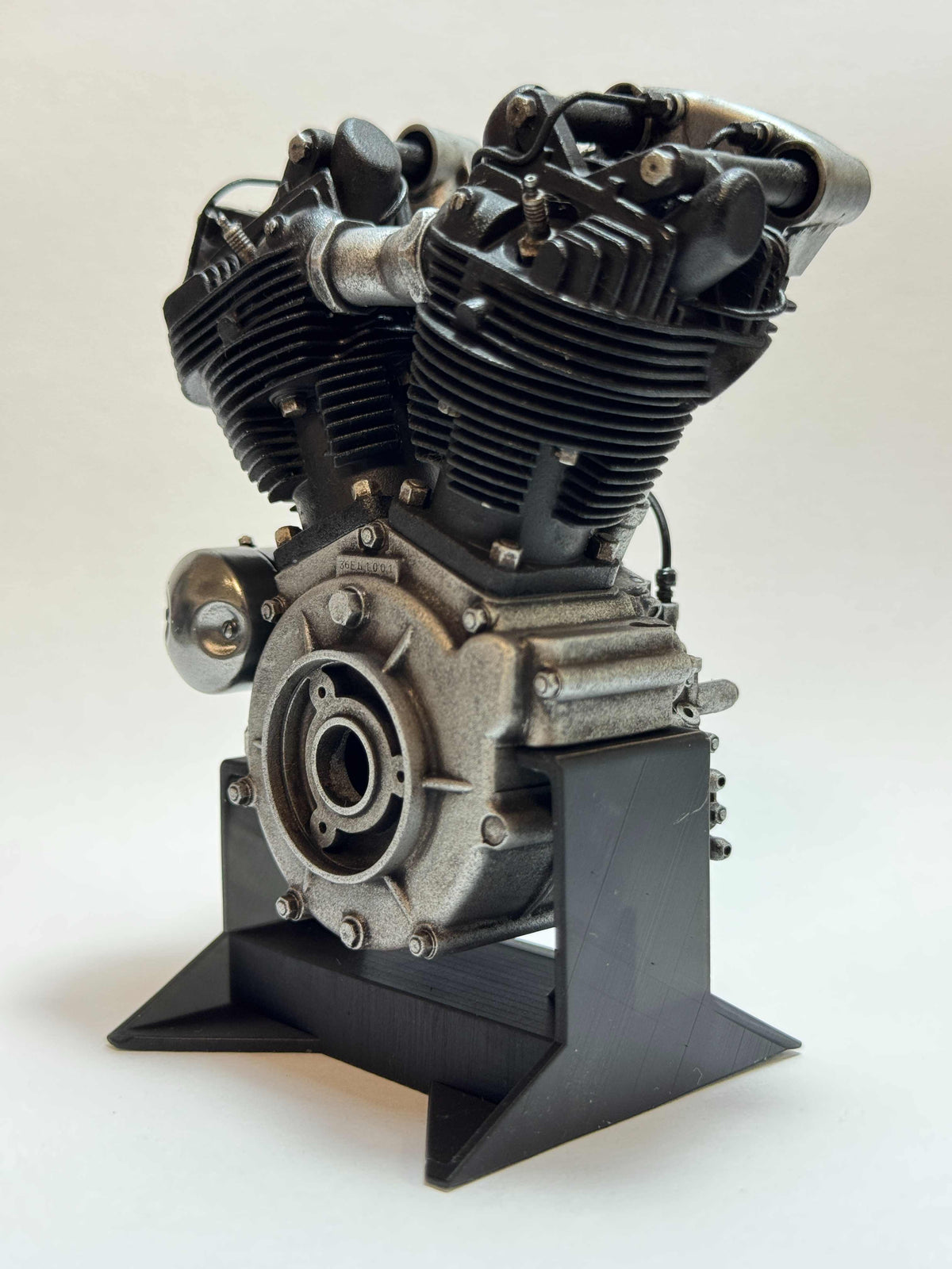 1/6 Scale 1936 First Knucklehead Engine Model