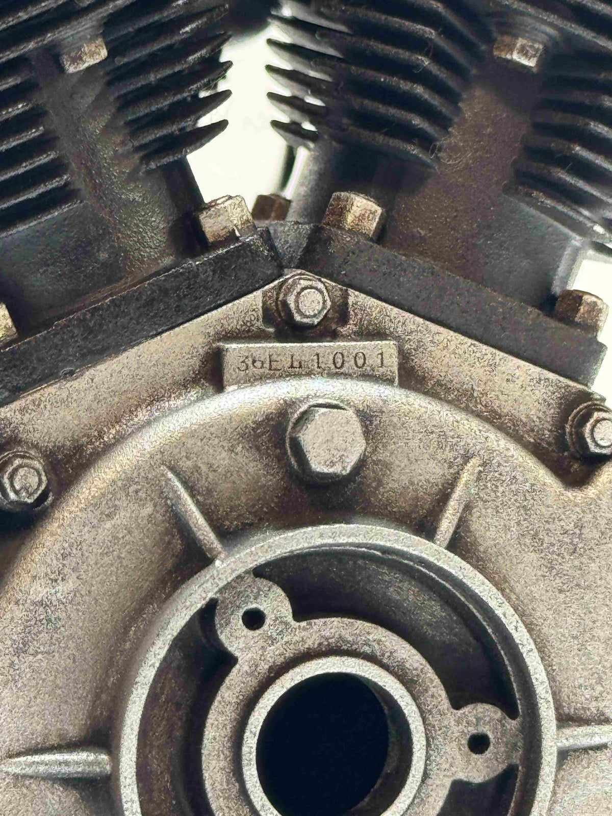 1/6 Scale 1936 First Knucklehead Engine Model
