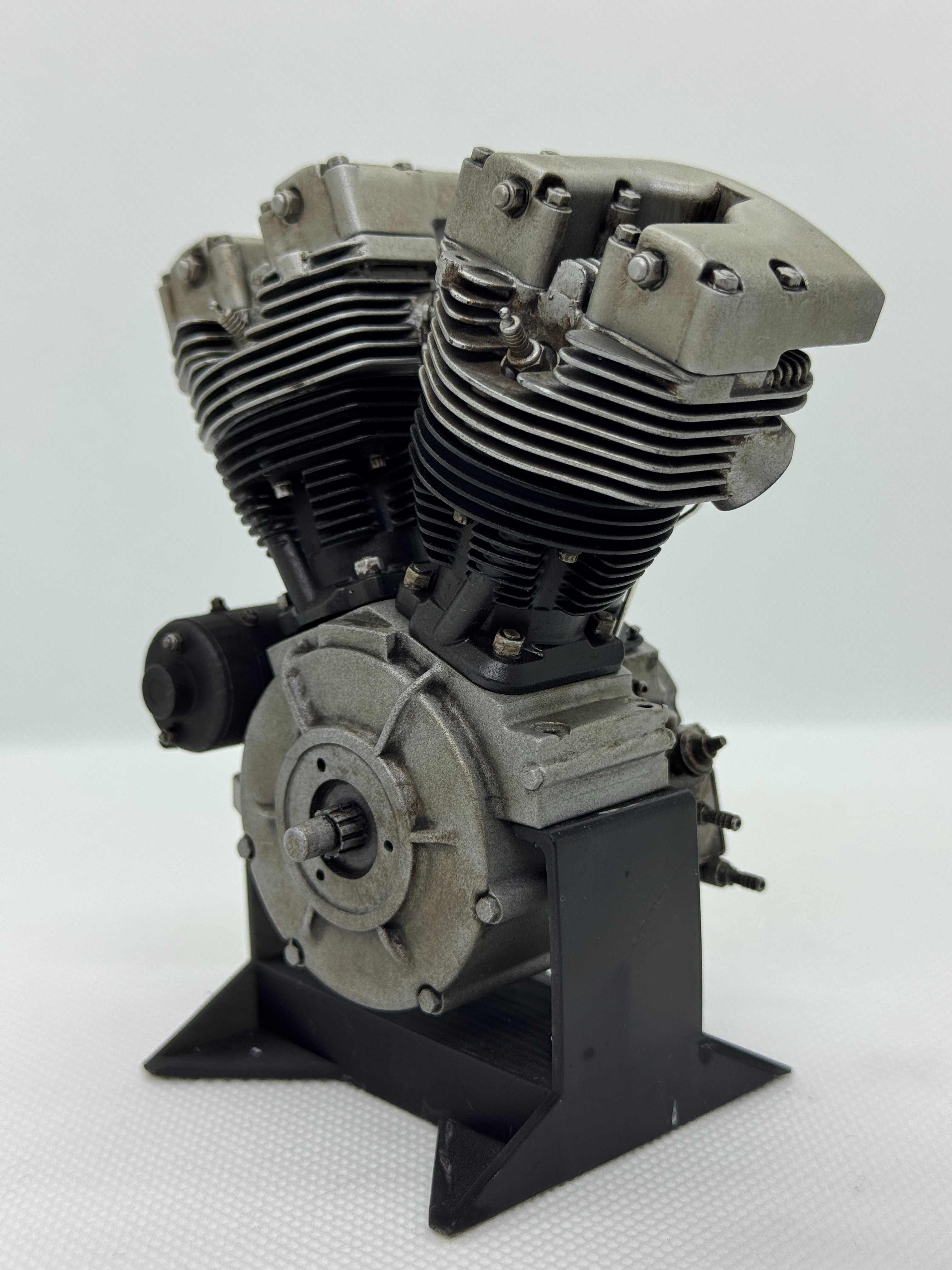 1/6スケール アーリーショベルマグネトー付きエンジンモデル