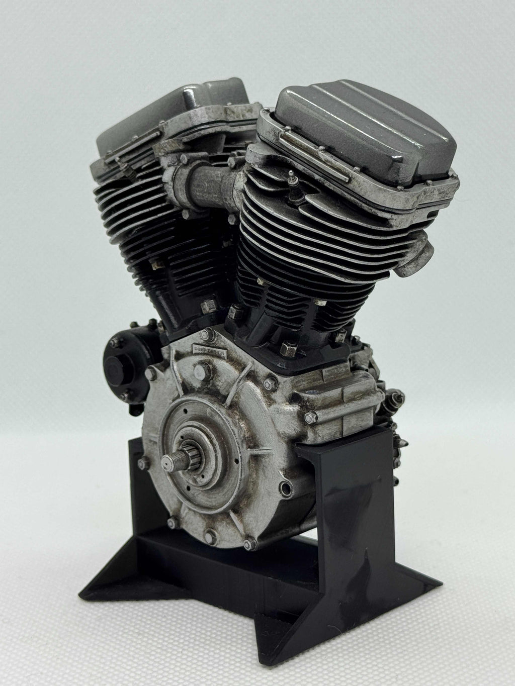 1/6スケール パンヘッドエンジンモデル｜1954-62 カムカバー4本リブ｜ロッカーカバーDリング｜光造形3Dプリント 精密塗装仕上げ