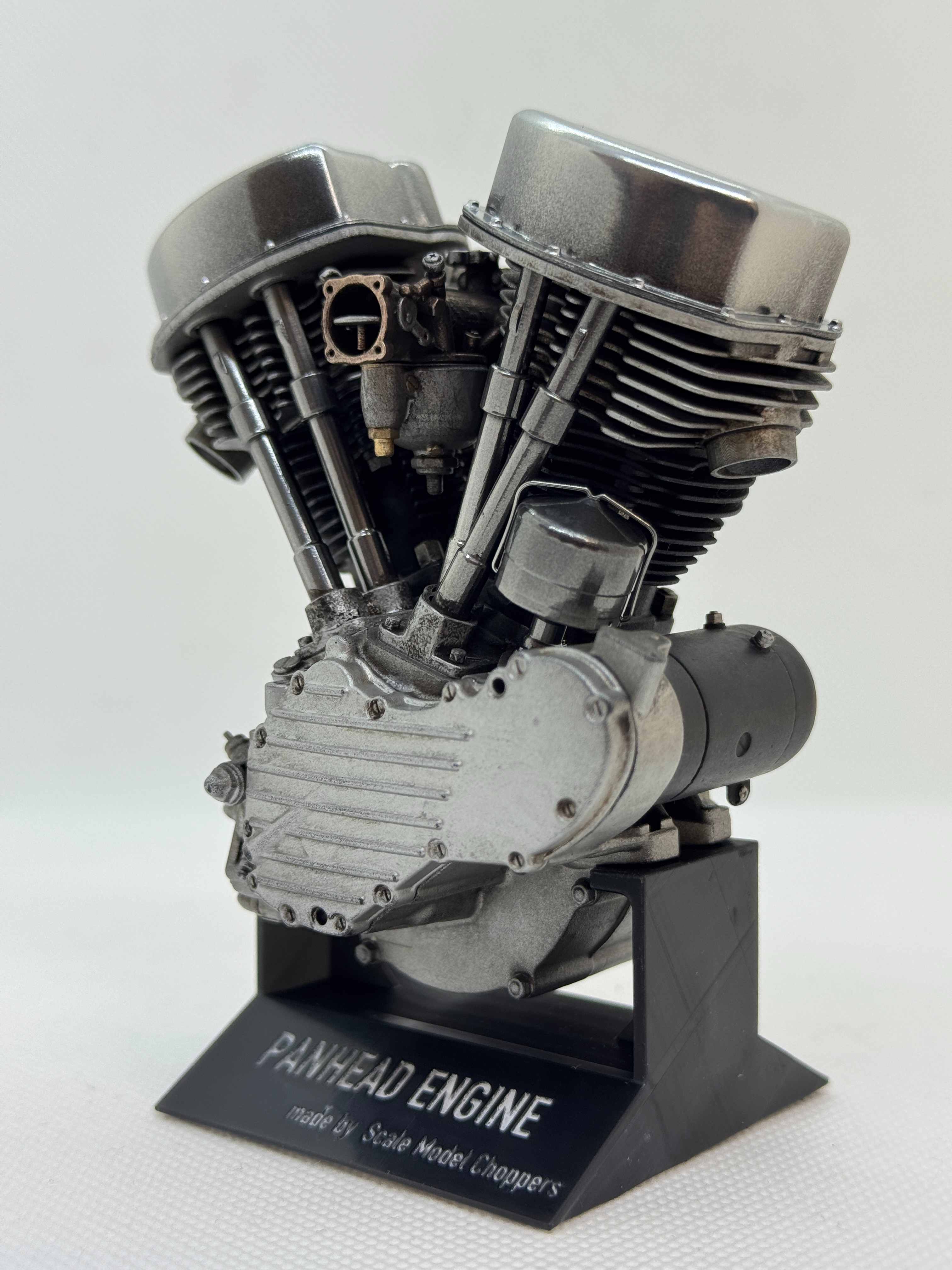 1/6スケール 1948〜1953年 パンヘッド エンジンモデル｜8フィンカムカバー｜光造形3Dプリント 精密塗装仕上げ