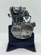 1/6スケール YAMAHA XS650 エンジン模型｜光造形3Dプリント製 精密塗装仕上げ｜名作バーチカルツインを立体再現