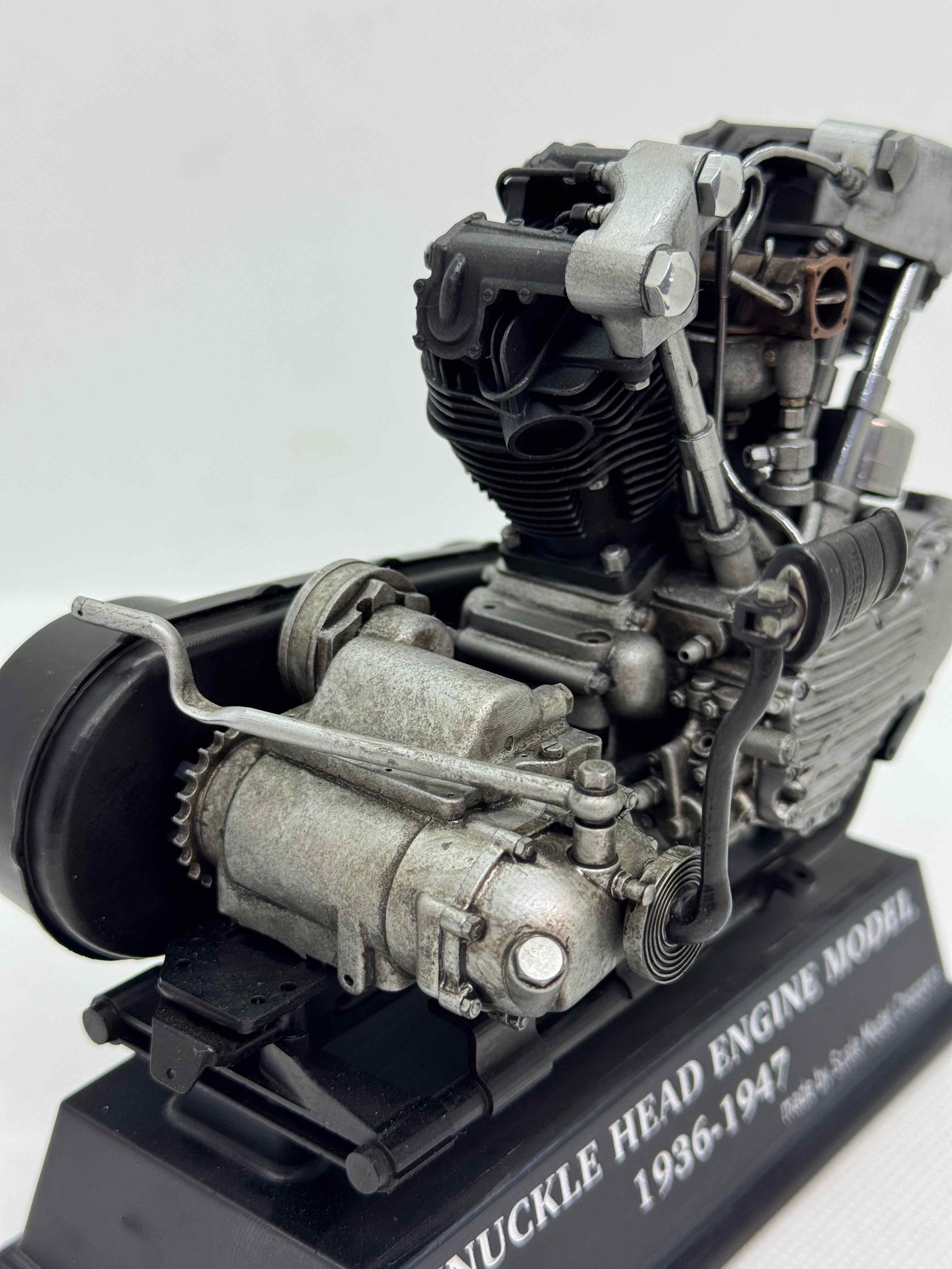 【1/6スケール精密モデル】ナックルヘッド Full Drive Edition 1/6スケール ナックルヘッド Full Drive Edition | ヴィンテージ